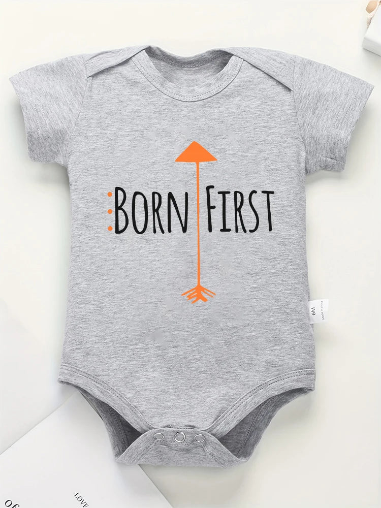 Born First Show Off Funny Twin Newborn Boy Bodysuits Fashion Cute Baby Girl Clothes Short Sleeve Summer Cotton Infant Onesies