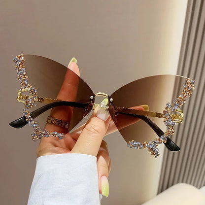 Luxury Butterfly Diamond Sunglasses Ladies Large Rimless Glasses Fashion Personalised Stage Performance Glasses Party Essentials