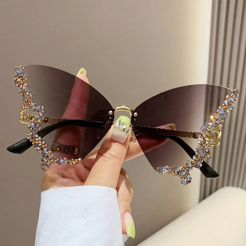 Luxury Butterfly Diamond Sunglasses Ladies Large Rimless Glasses Fashion Personalised Stage Performance Glasses Party Essentials