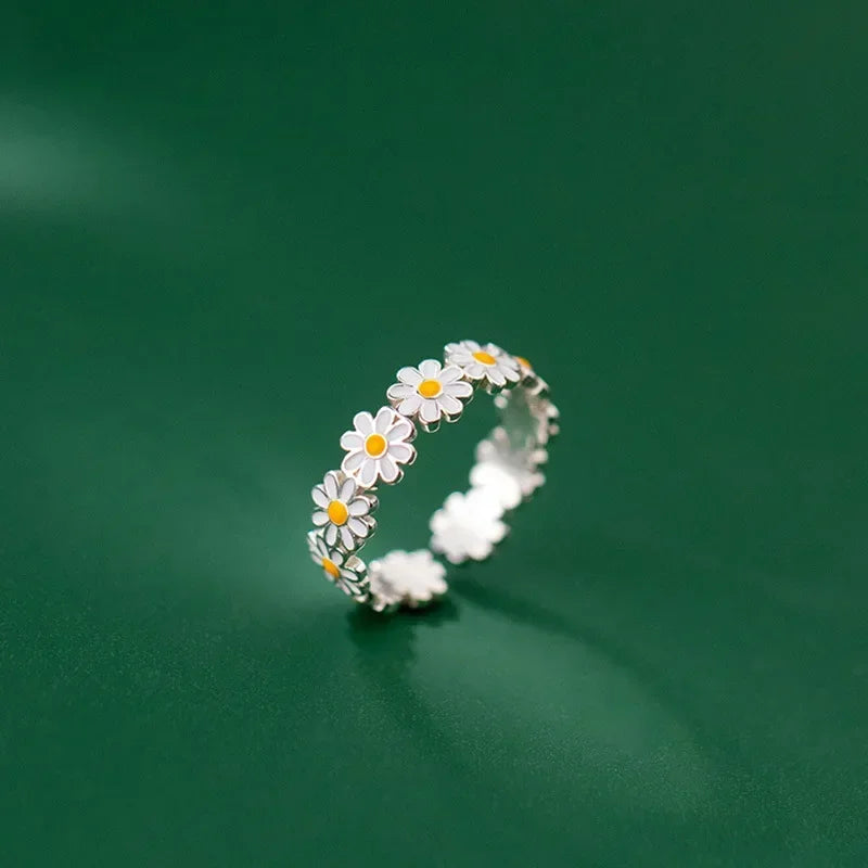 Vintage Daisy Flower Rings For Women Style Adjustable Opening Finger Ring Bride Wedding Engagement Statement Jewelry