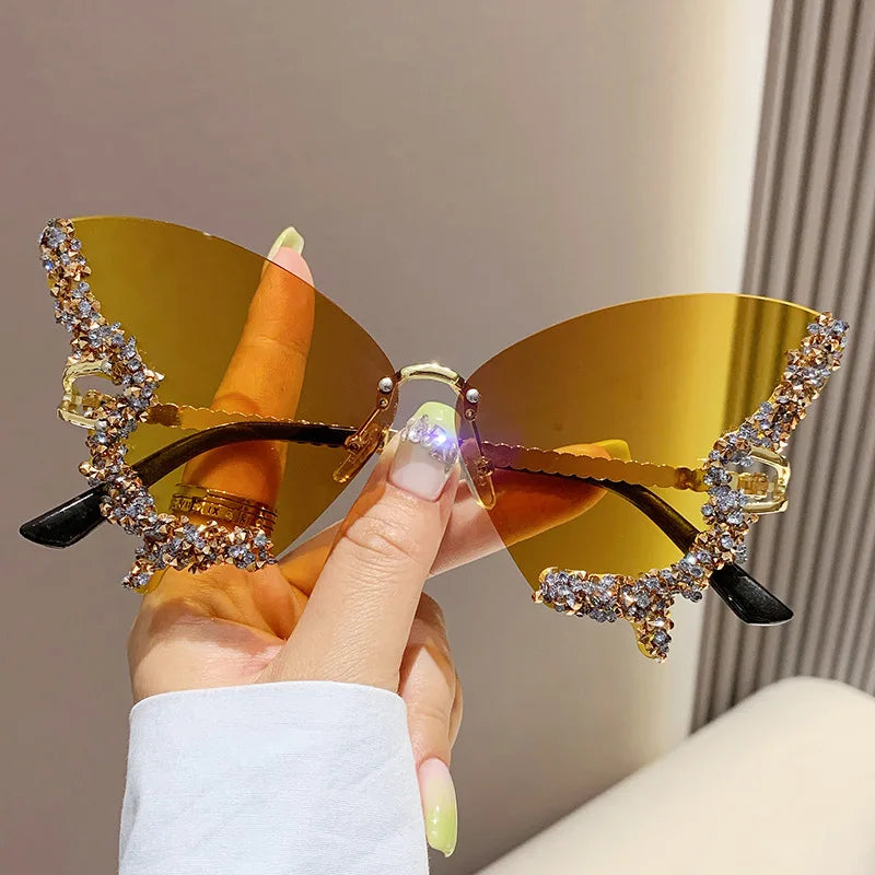 Luxury Butterfly Diamond Sunglasses Ladies Large Rimless Glasses Fashion Personalised Stage Performance Glasses Party Essentials