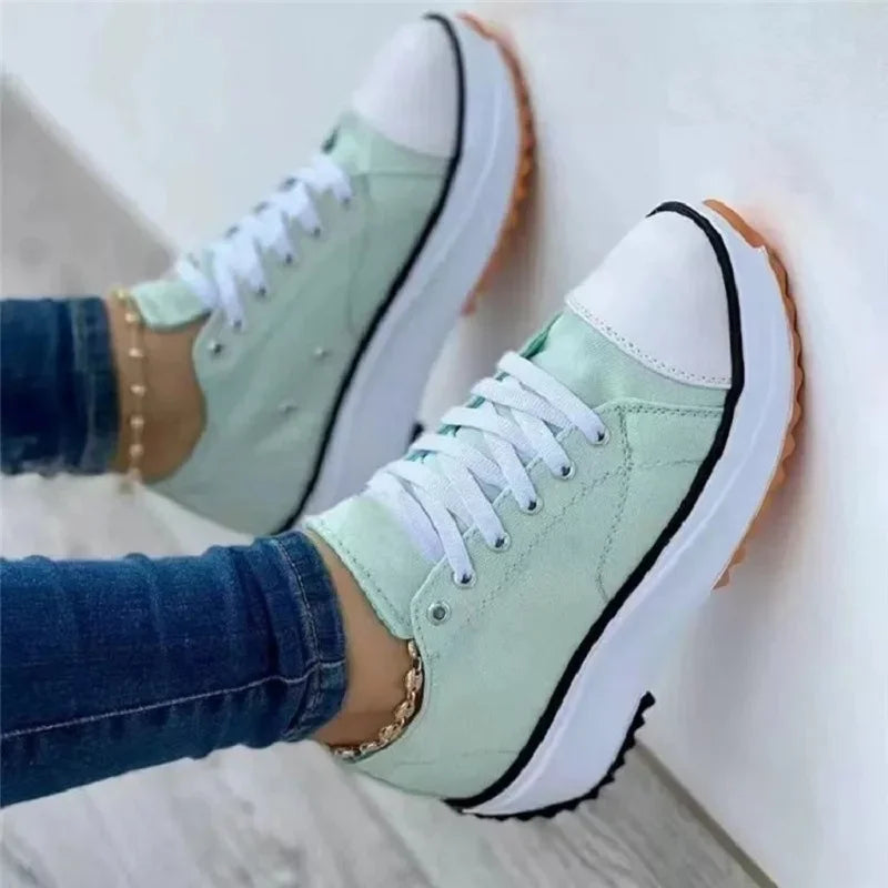 Solid Color Lace-Up Canvas Shoes