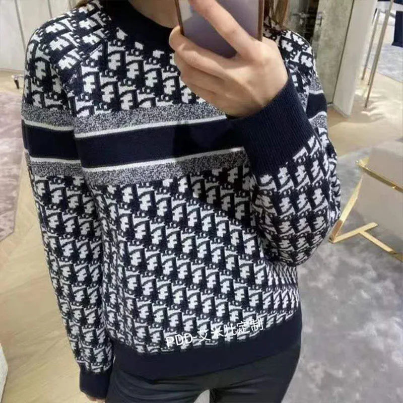 Women Clothing Letter Vintage Jacquard Sweater Winter Loose Vintage O-neck Knitted Jumper Autumn Winter Warm Casual Fashion Tops